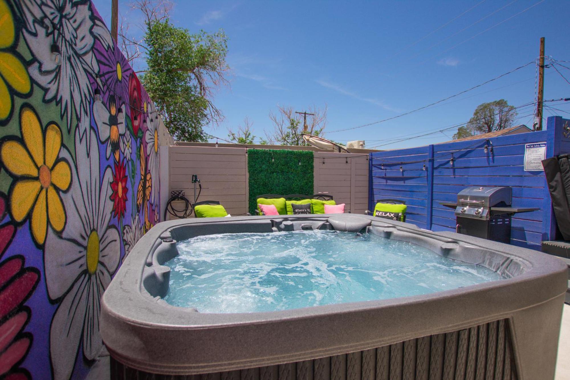 הוילה אלבוקרקי Bohemian Chic An Eclectic Escape-Hot Tub-Pet Friendly-No Pet Fees! מראה חיצוני תמונה