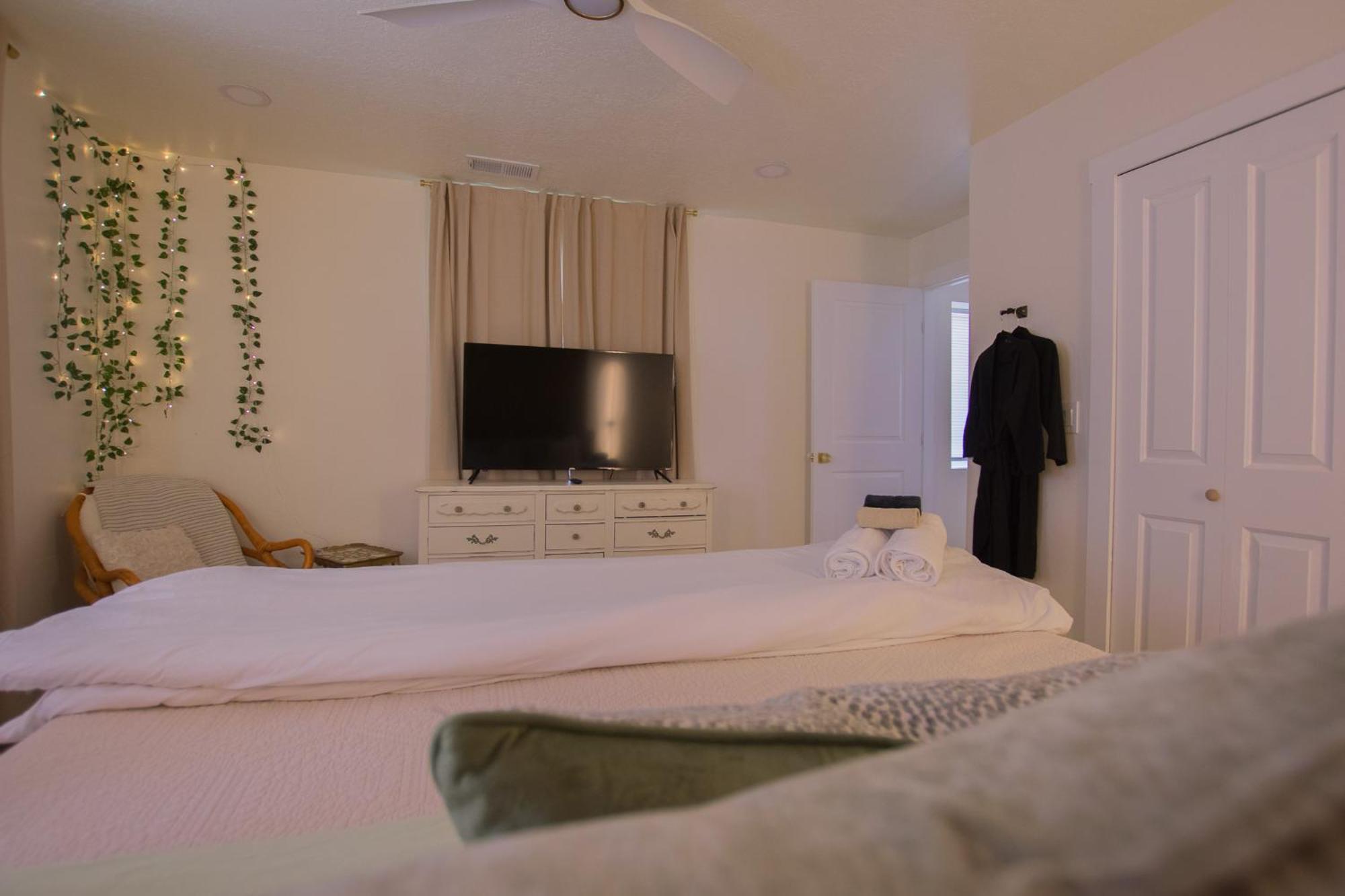 הוילה אלבוקרקי Bohemian Chic An Eclectic Escape-Hot Tub-Pet Friendly-No Pet Fees! מראה חיצוני תמונה
