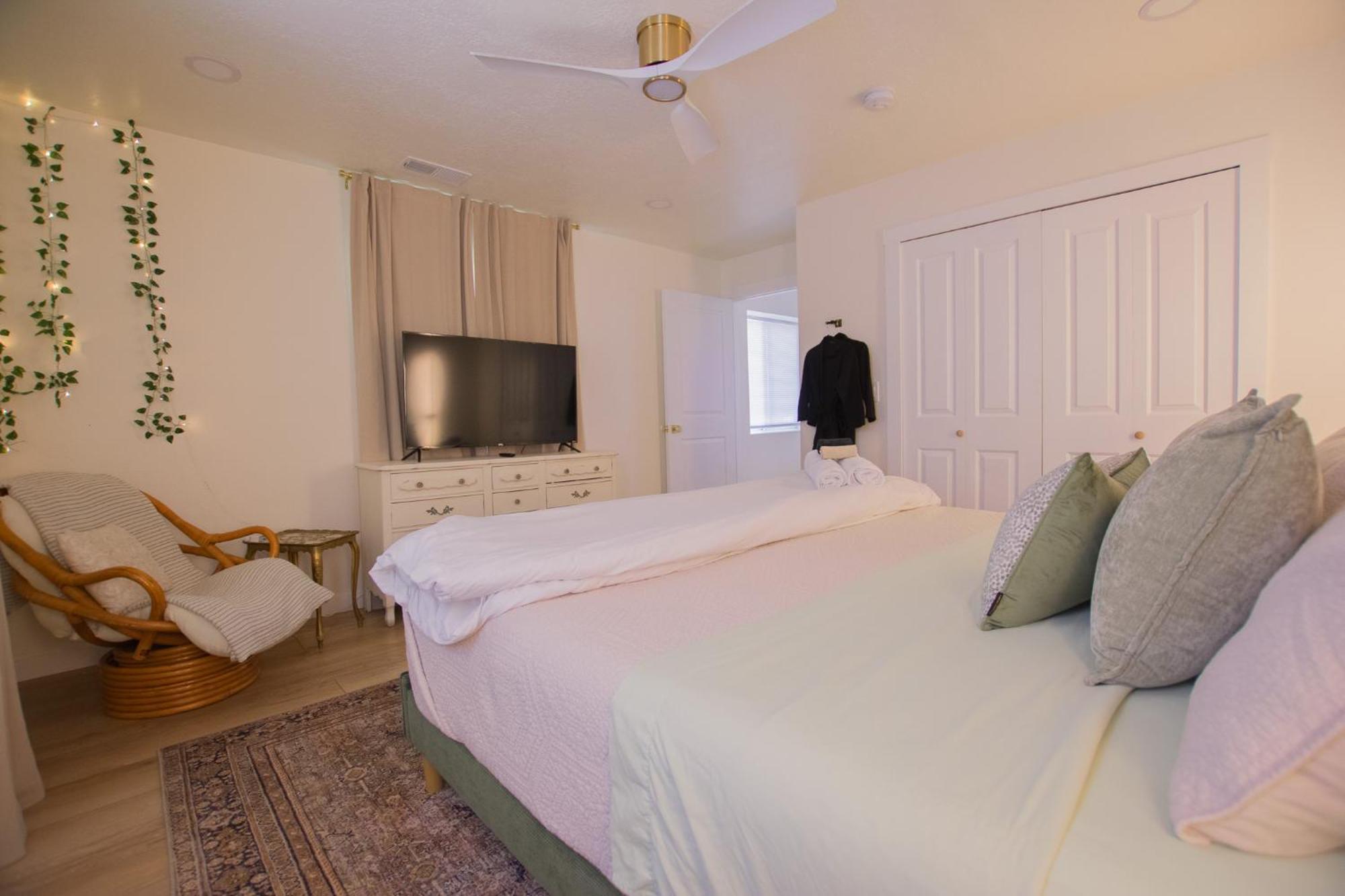 הוילה אלבוקרקי Bohemian Chic An Eclectic Escape-Hot Tub-Pet Friendly-No Pet Fees! מראה חיצוני תמונה